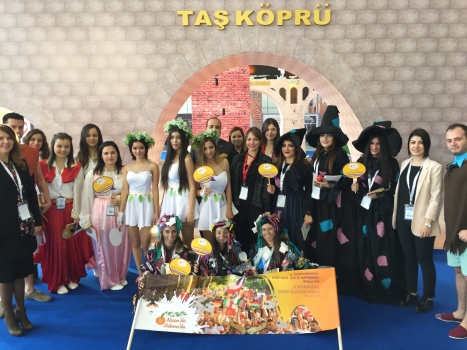 SOKAK GÖSTERİLERİ